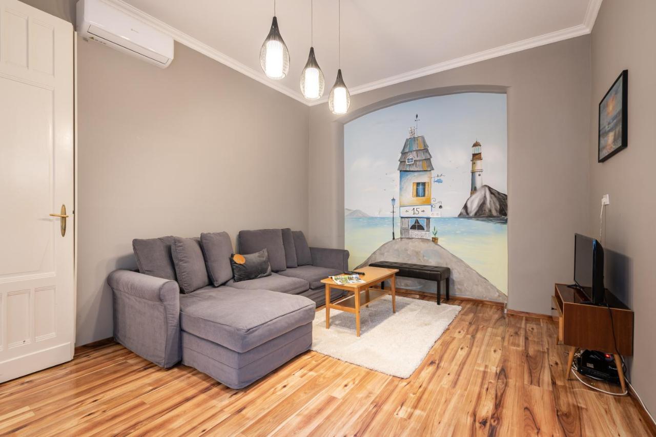 Budapest Lighthouse Apartment Exterior photo